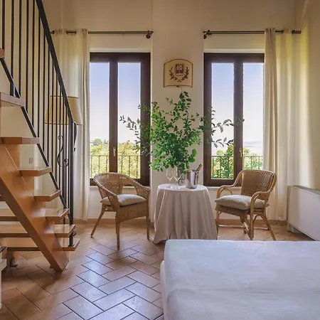 Borgo Degli Ulivi - Castello Di Szálloda Montegridolfo