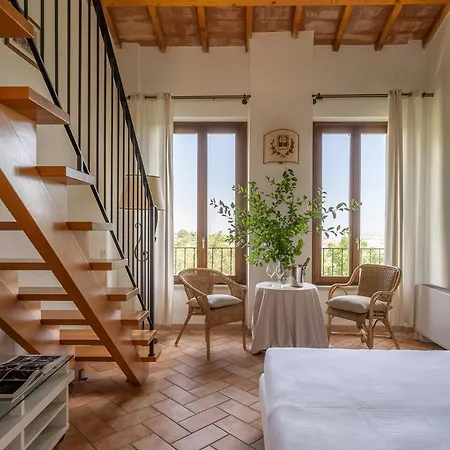 Borgo Degli Ulivi - Castello Di Hotel