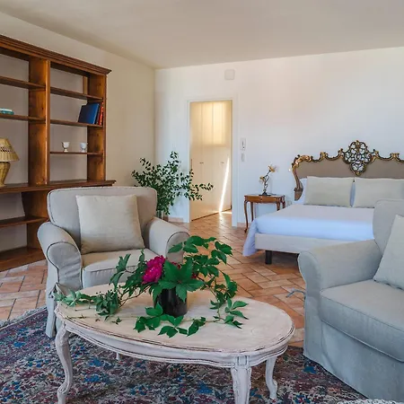 Borgo Degli Ulivi - Castello Di Hotel Montegridolfo