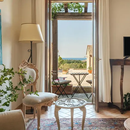 Hotel Borgo Degli Ulivi - Castello Di