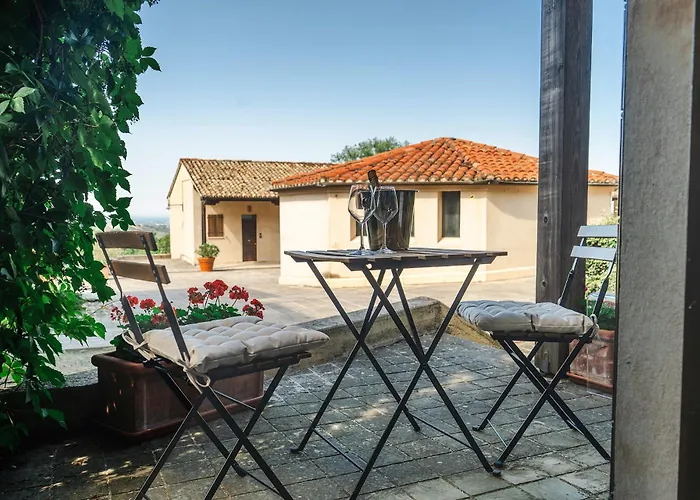 Borgo Degli Ulivi - Castello Di Montegridolfo